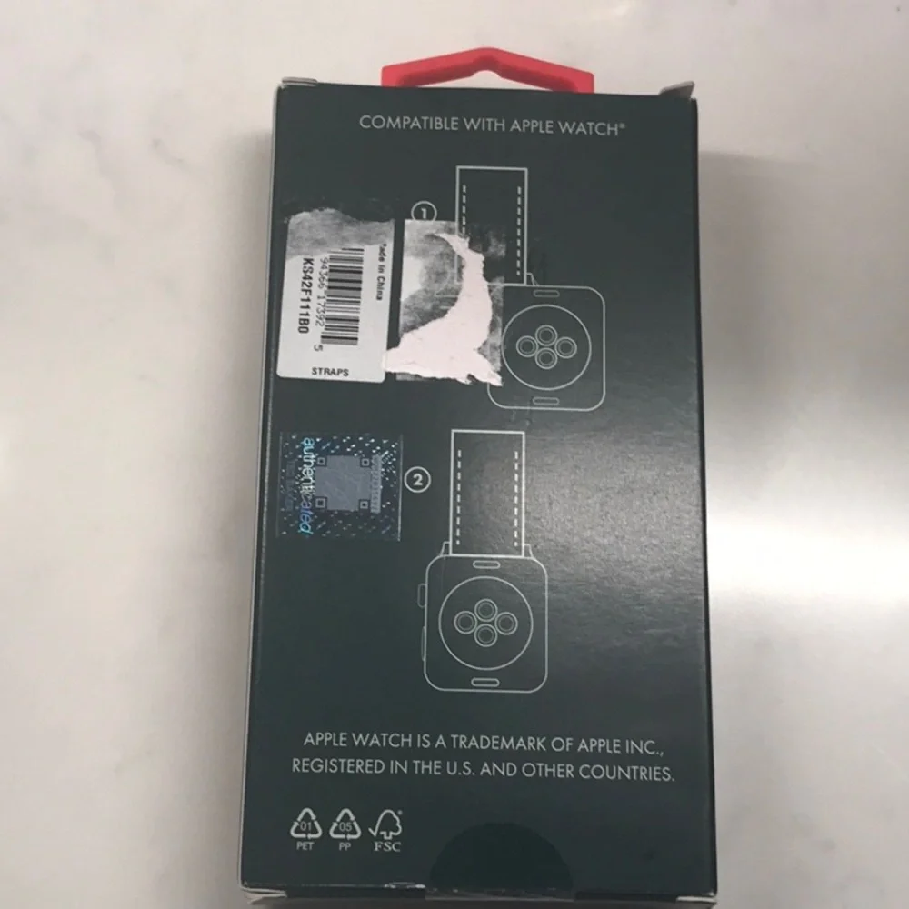 Ted Baker Apple Watch band 42/44MM - Picture 6 of 6